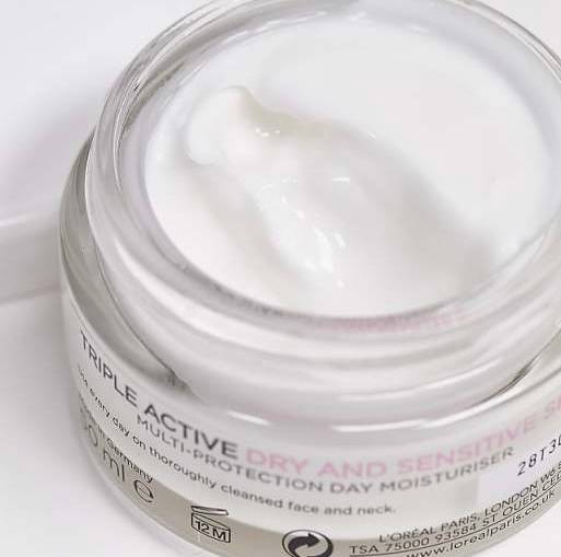 Loreal triple active day moisturizer شێدارکەرەوەی لۆریاڵ